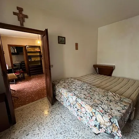 Sursum Corda Private House *